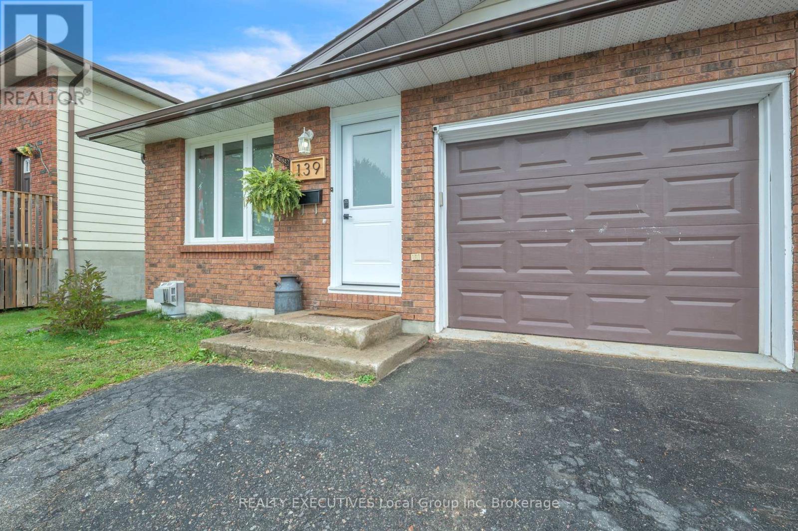 139 MASSEY DRIVE, north bay (ferris), Ontario