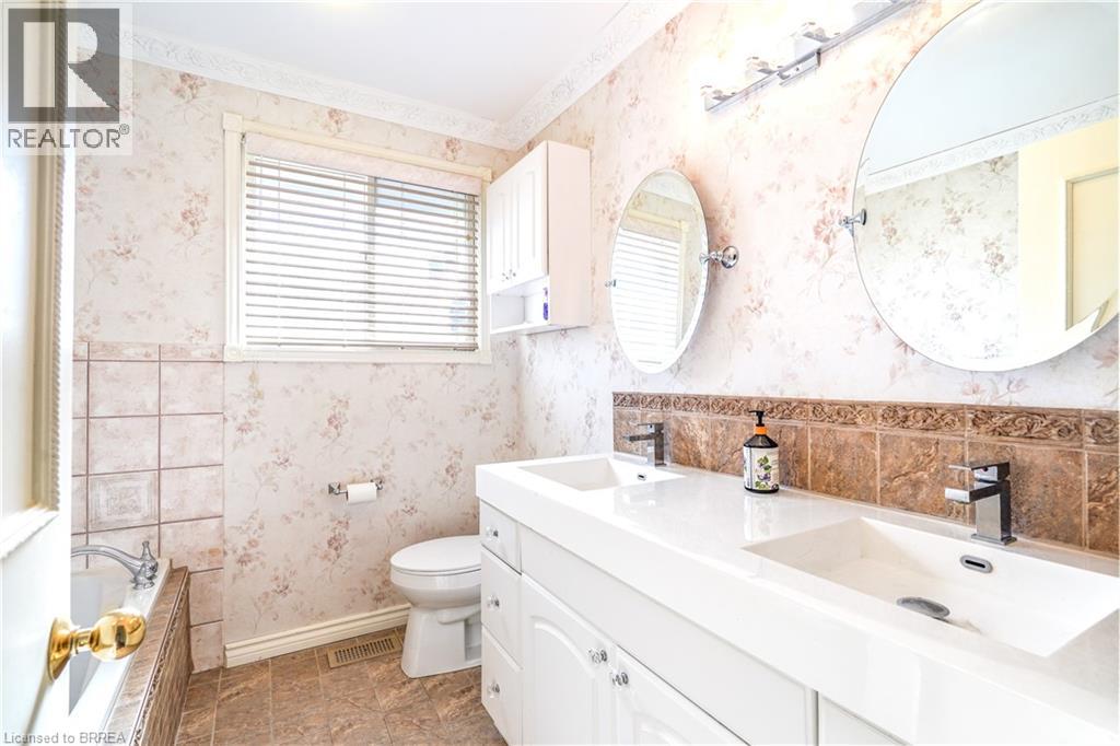 57 Ashgrove Avenue, Brantford, Ontario  N3R 6E3 - Photo 30 - 40759301