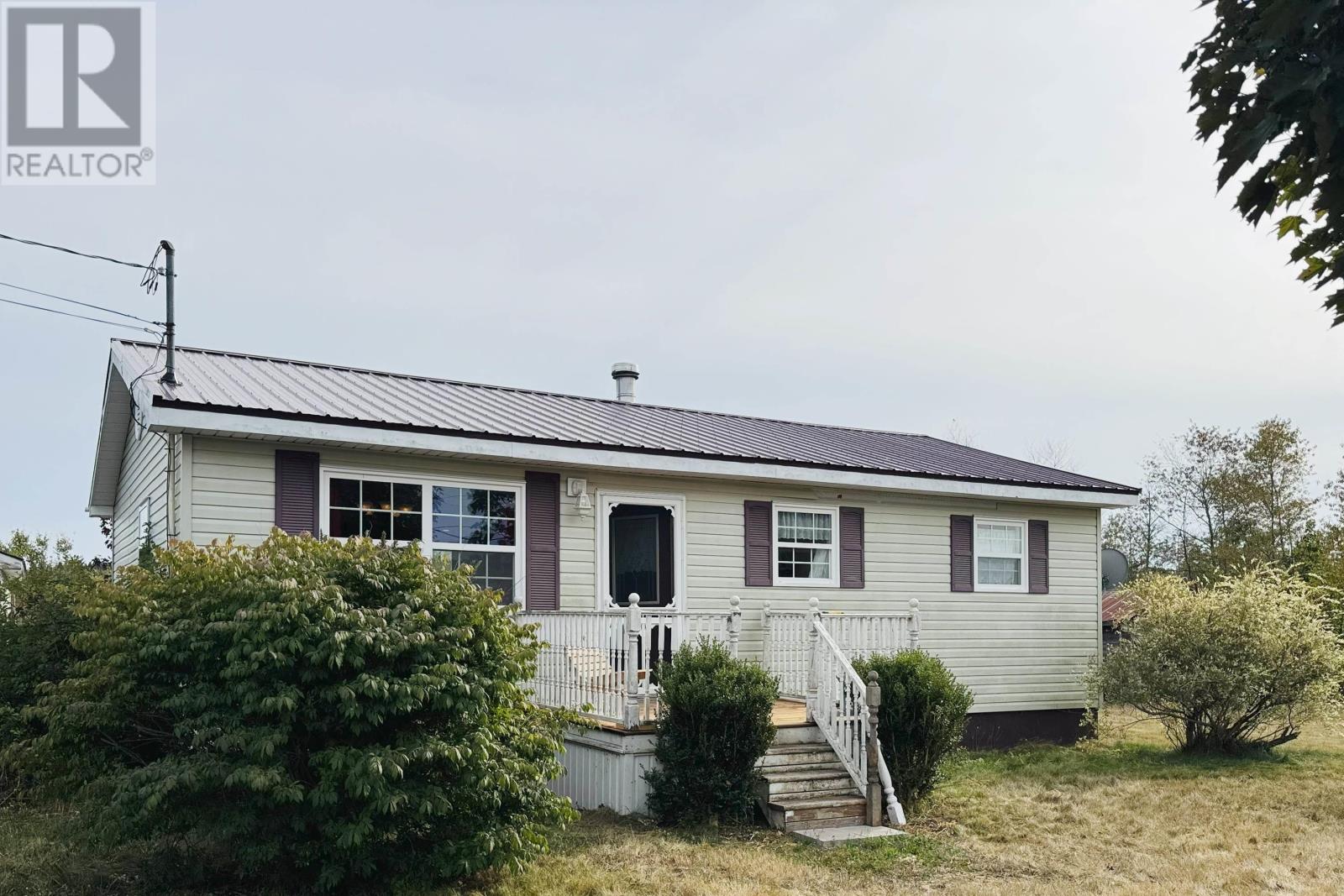 16 Maple Court, Parrsboro, Nova Scotia  B0M 1S0 - Photo 1 - 202523193