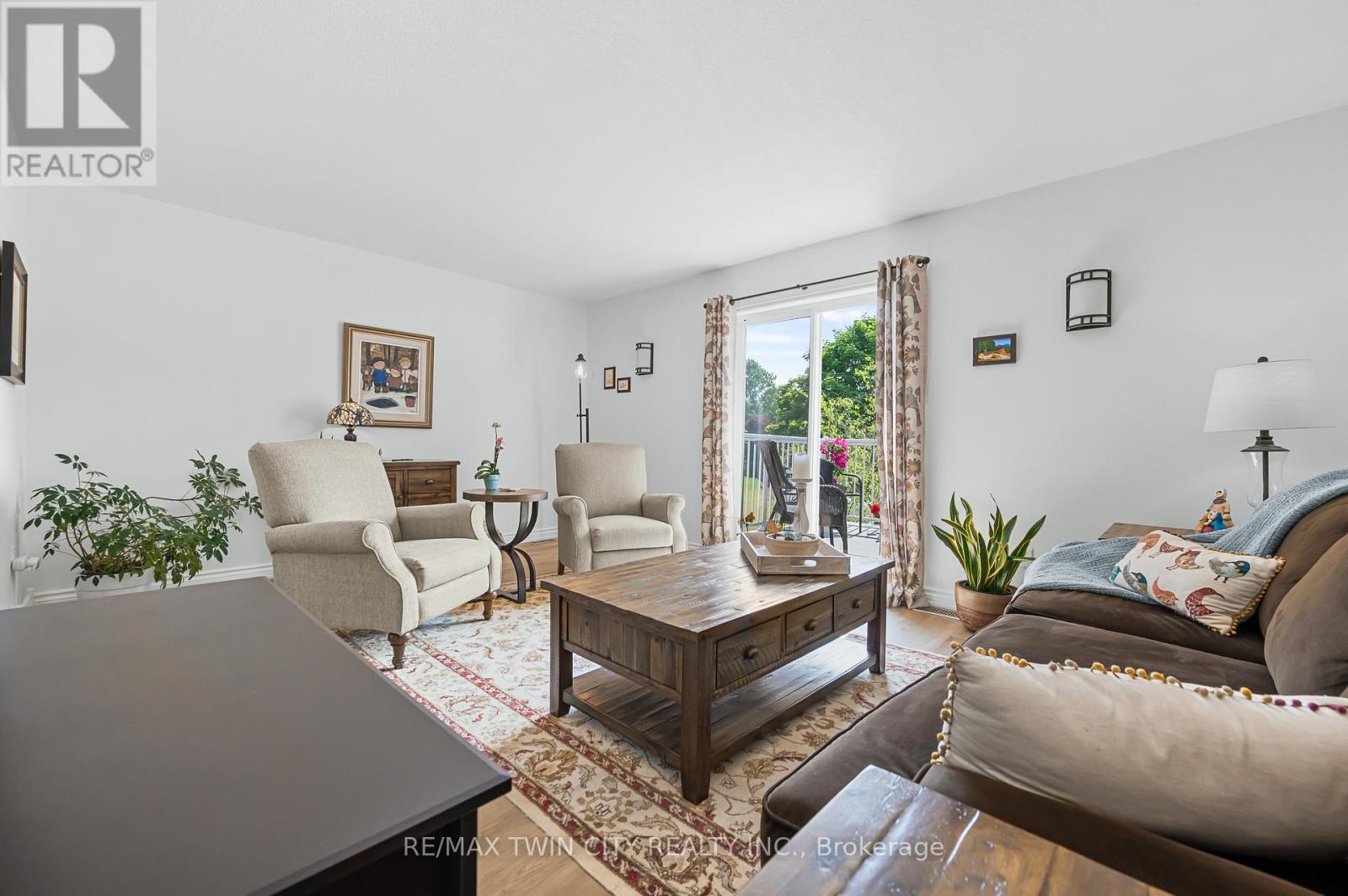 18 - 301 CARLOW ROAD, Central Elgin, Ontario