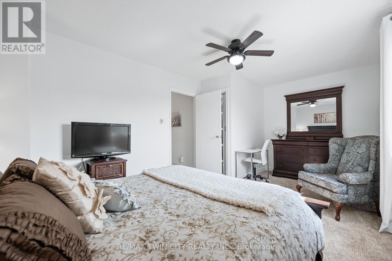 18 - 301 Carlow Road, Central Elgin, Ontario  N5L 1B7 - Photo 22 - X12425671