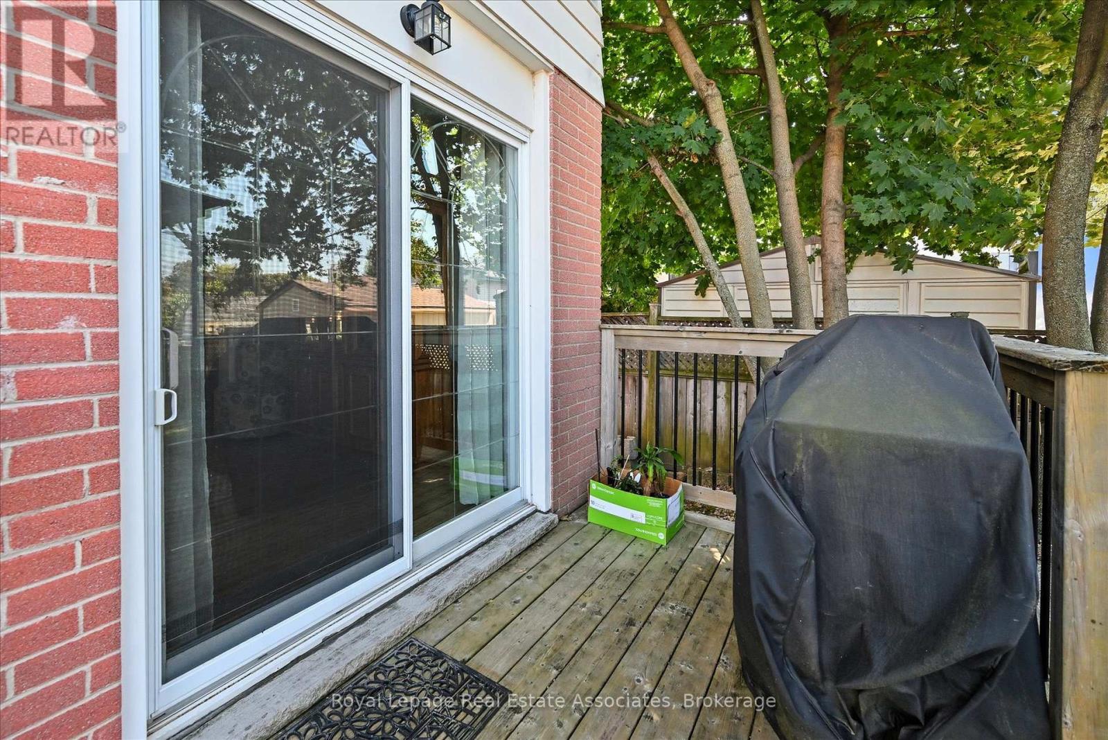 107 Billington Crescent, Hamilton, Ontario  L8T 4R3 - Photo 42 - X12425756
