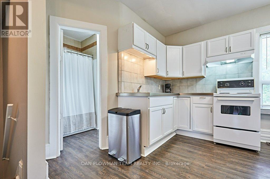 20 Queen Street, Kawartha Lakes, Ontario  K9V 1E9 - Photo 19 - X12425758