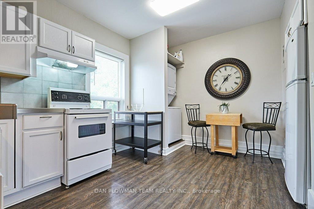 20 Queen Street, Kawartha Lakes, Ontario  K9V 1E9 - Photo 20 - X12425758