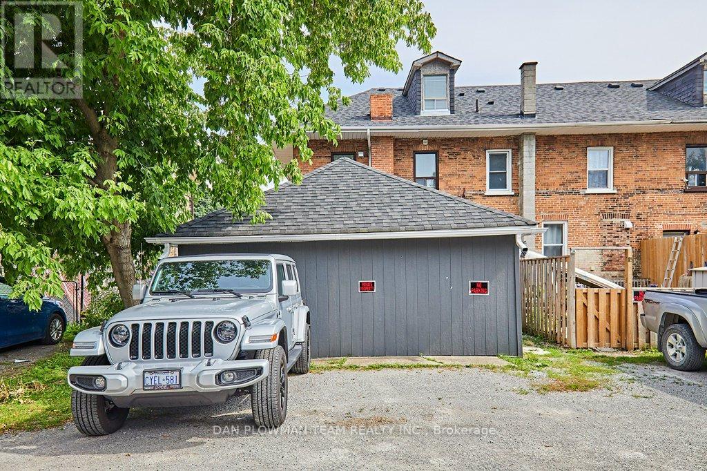 20 Queen Street, Kawartha Lakes, Ontario  K9V 1E9 - Photo 32 - X12425758