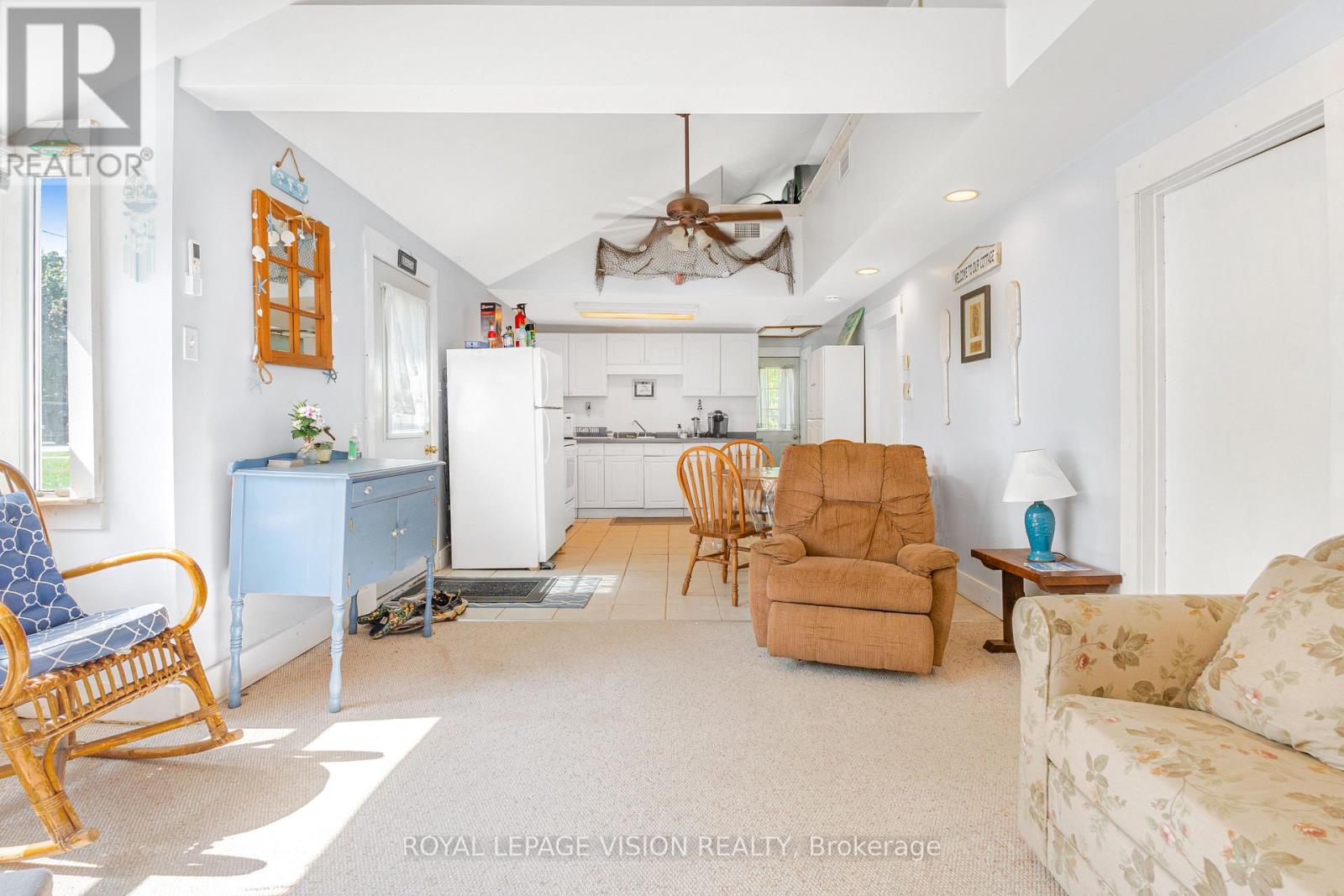 12874 Old Lakeshore Road, Wainfleet, Ontario  L0S 1V0 - Photo 11 - X12425764