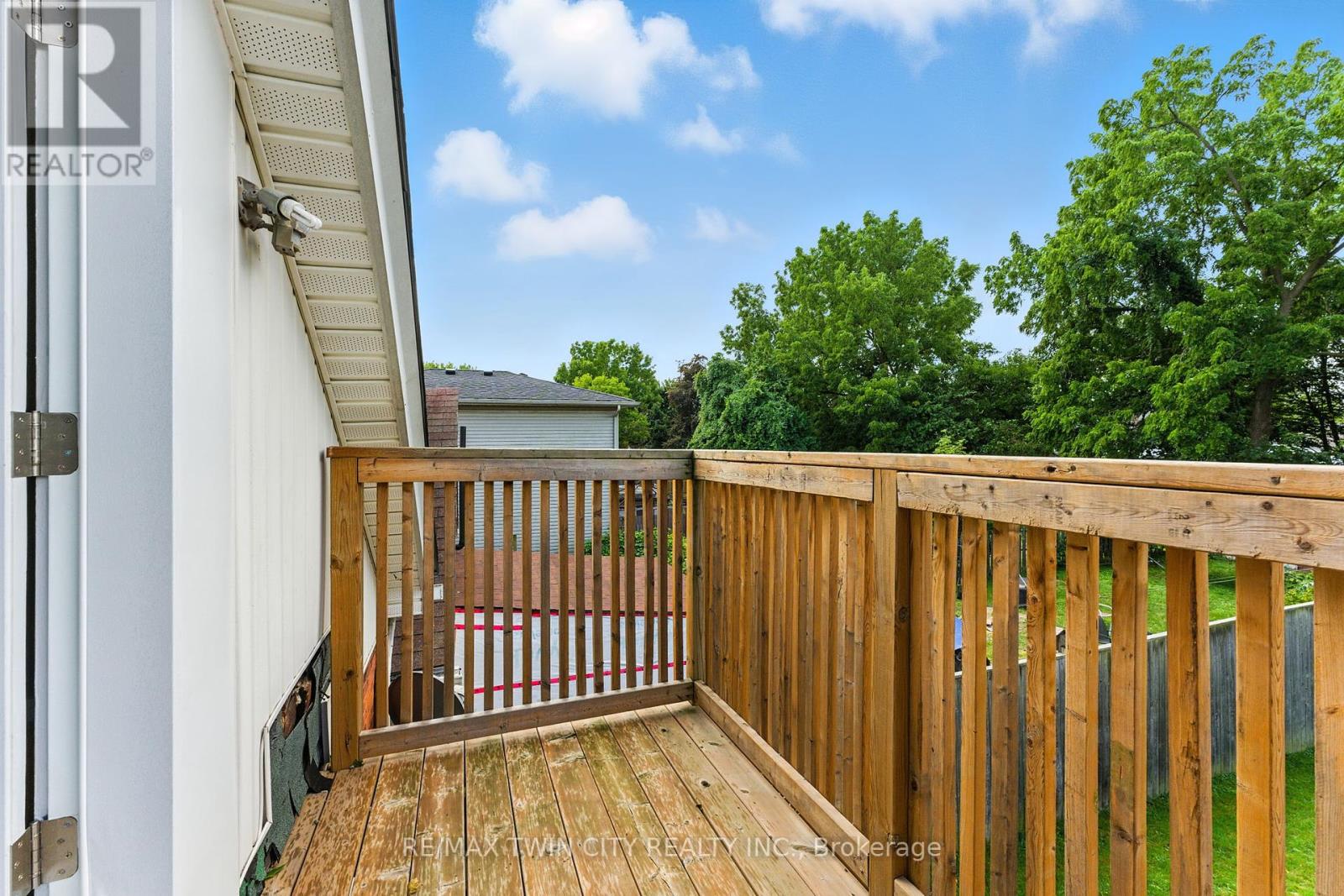 7 Superior Street, Brantford, Ontario  N3S 2J9 - Photo 20 - X12425801
