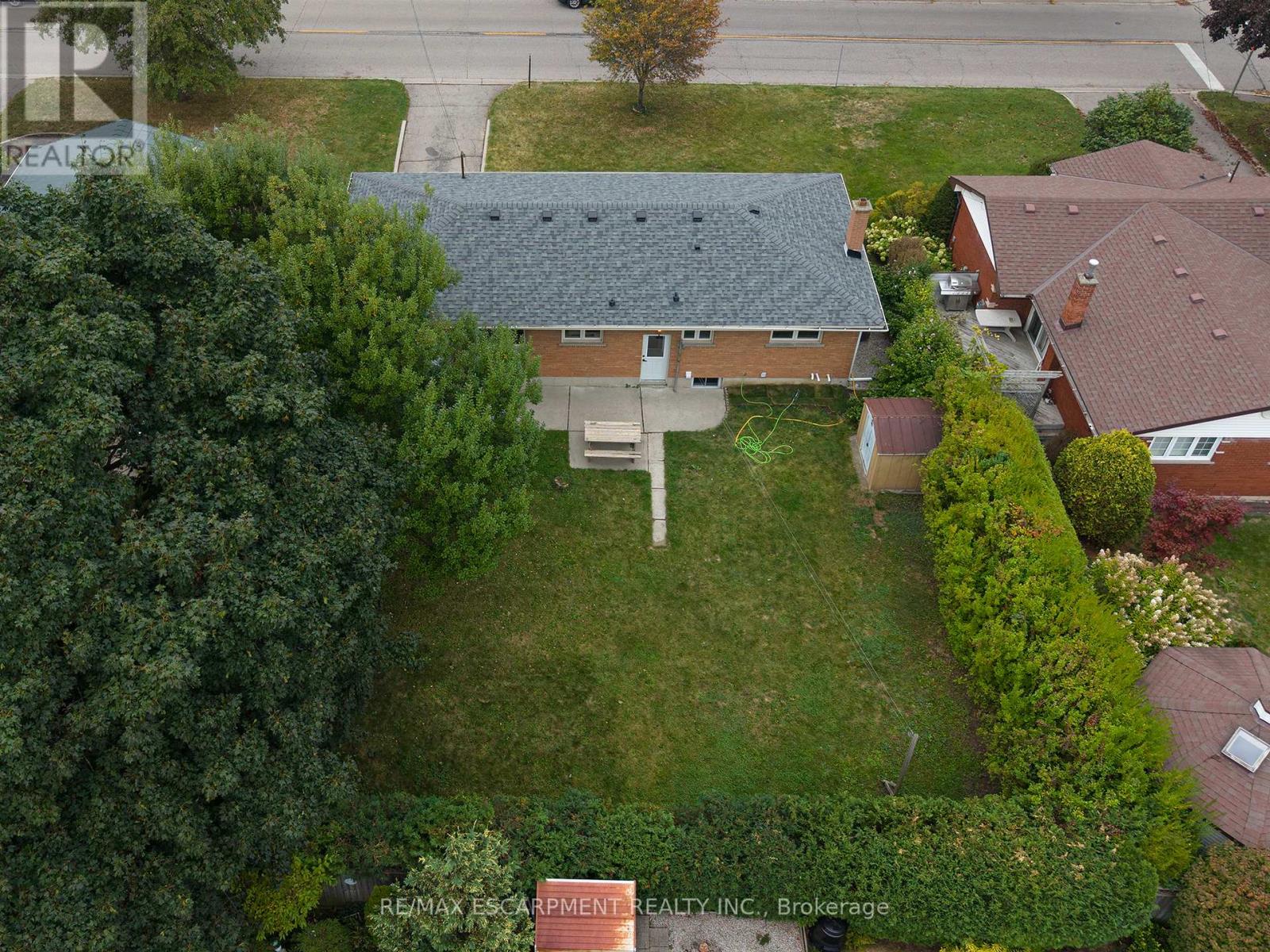 91 Varadi Avenue, Brantford, Ontario  N3R 3N4 - Photo 37 - X12425809