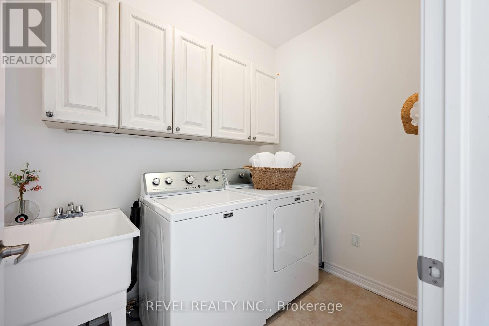 544 Brett Street, Shelburne, Ontario  L9V 3V5 - Photo 7 - X12425825
