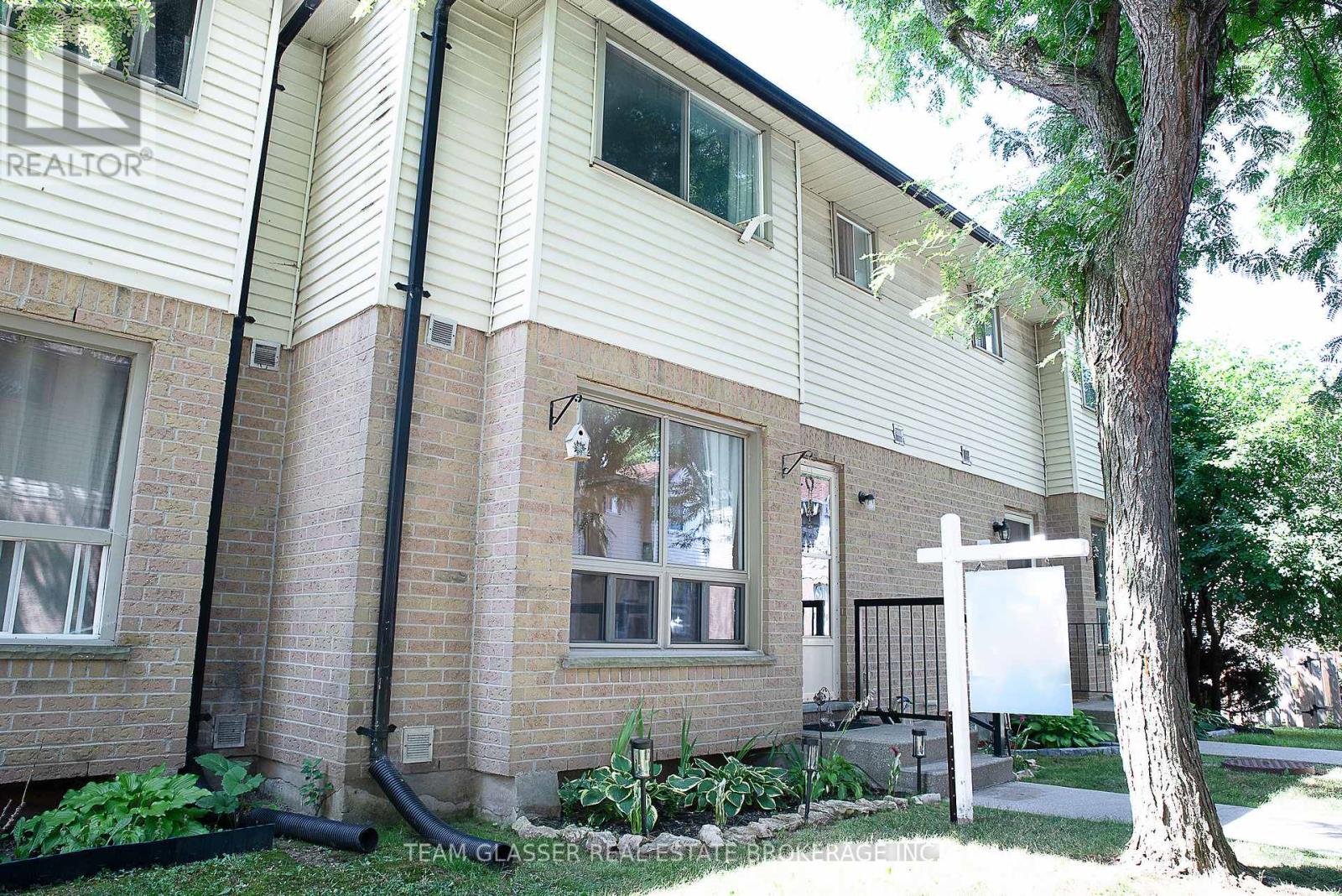 51 - 126 Belmont Drive, London South, Ontario  N6J 4W1 - Photo 2 - X12426020