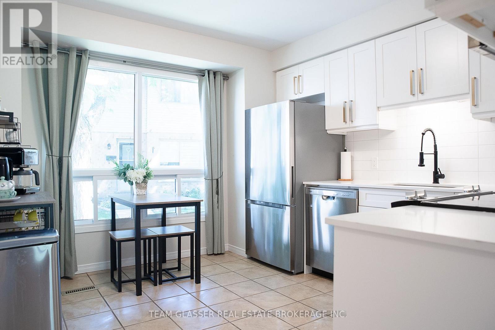 51 - 126 Belmont Drive, London South, Ontario  N6J 4W1 - Photo 8 - X12426020