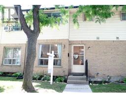 51 - 126 Belmont Drive, London South (South O), Ca