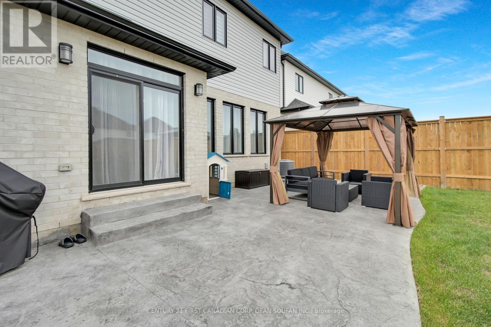 7251 Silver Creek Circle, London South, Ontario  N6P 0G9 - Photo 32 - X12426053
