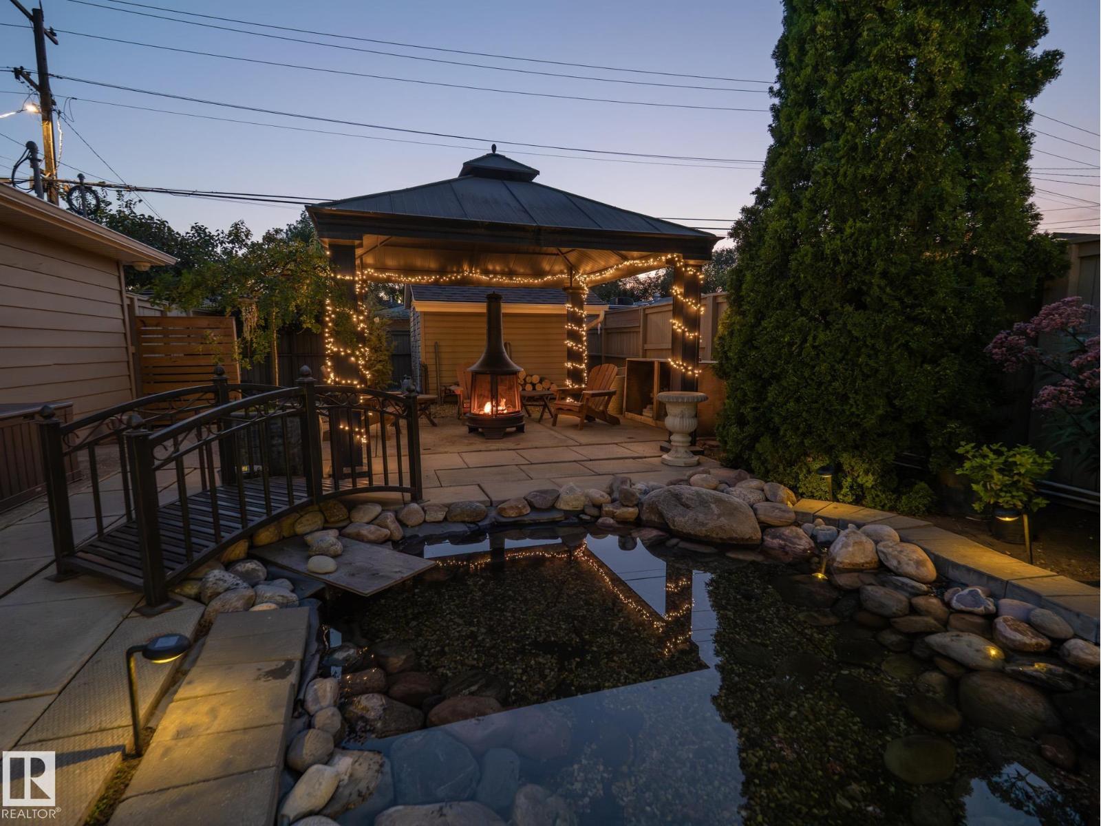 9268 77 ST NW, Edmonton, Alberta