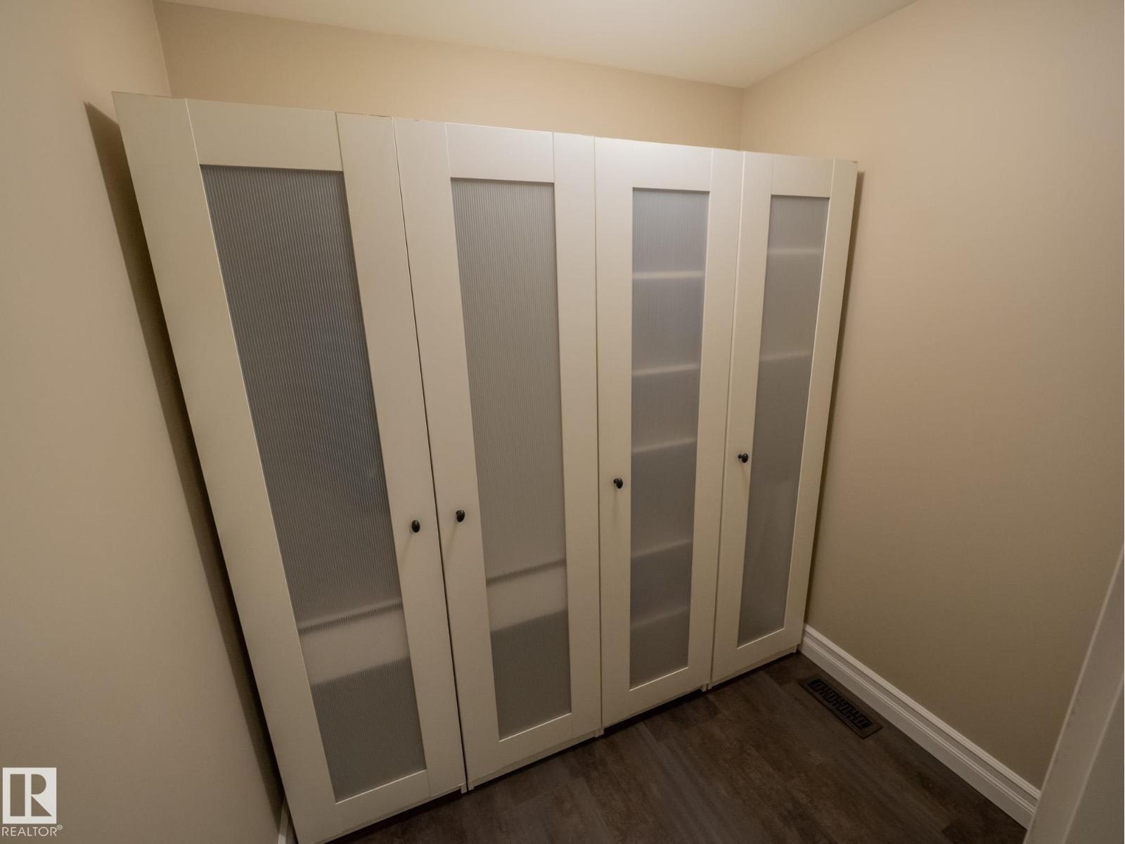 9268 77 St Nw, Edmonton, Alberta  T6C 2M1 - Photo 18 - E4459387