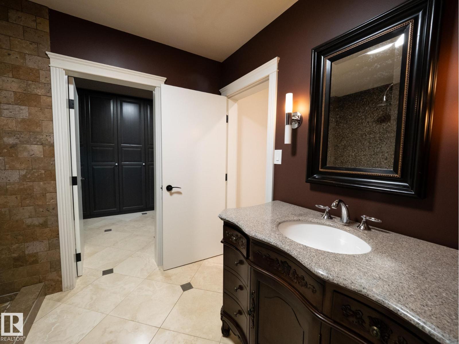 9268 77 St Nw, Edmonton, Alberta  T6C 2M1 - Photo 33 - E4459387