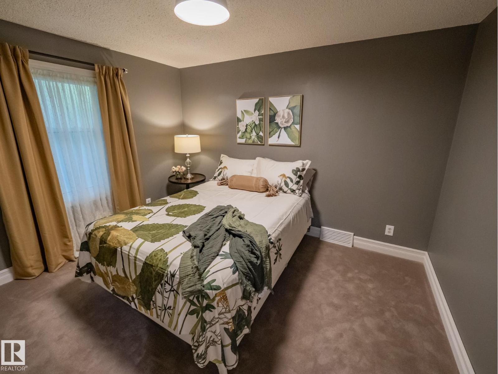 9268 77 St Nw, Edmonton, Alberta  T6C 2M1 - Photo 6 - E4459387