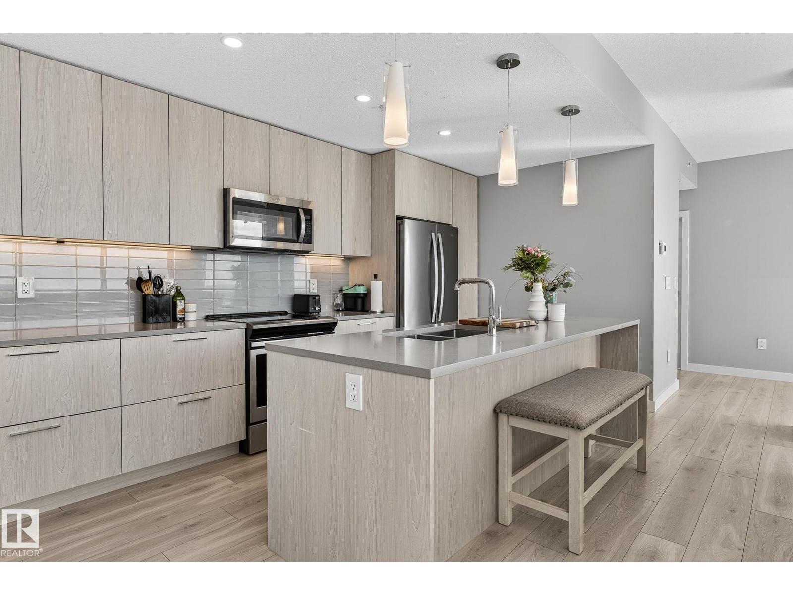 #3100 10180 103 St Nw, Edmonton, Alberta  T5J 0L1 - Photo 1 - E4459389
