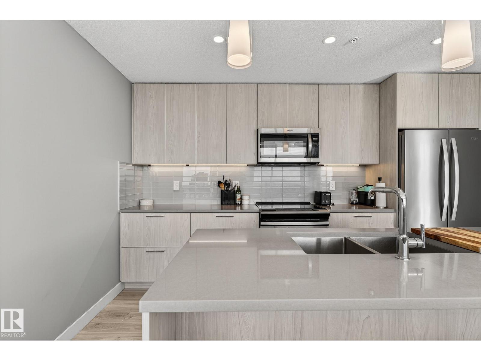 #3100 10180 103 St Nw, Edmonton, Alberta  T5J 0L1 - Photo 2 - E4459389