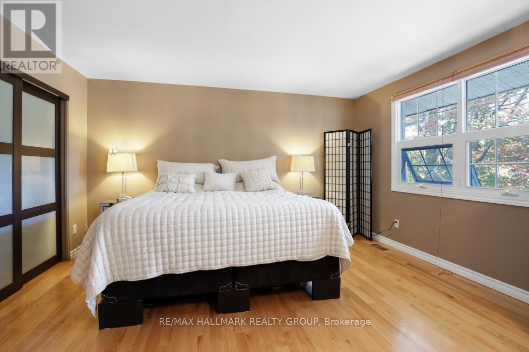 2 - 1240 Pebble Road, Ottawa, Ontario  K1V 8V4 - Photo 17 - X12425974