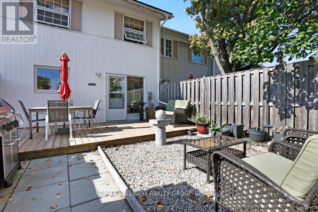2 - 1240 Pebble Road, Ottawa, Ontario  K1V 8V4 - Photo 30 - X12425974