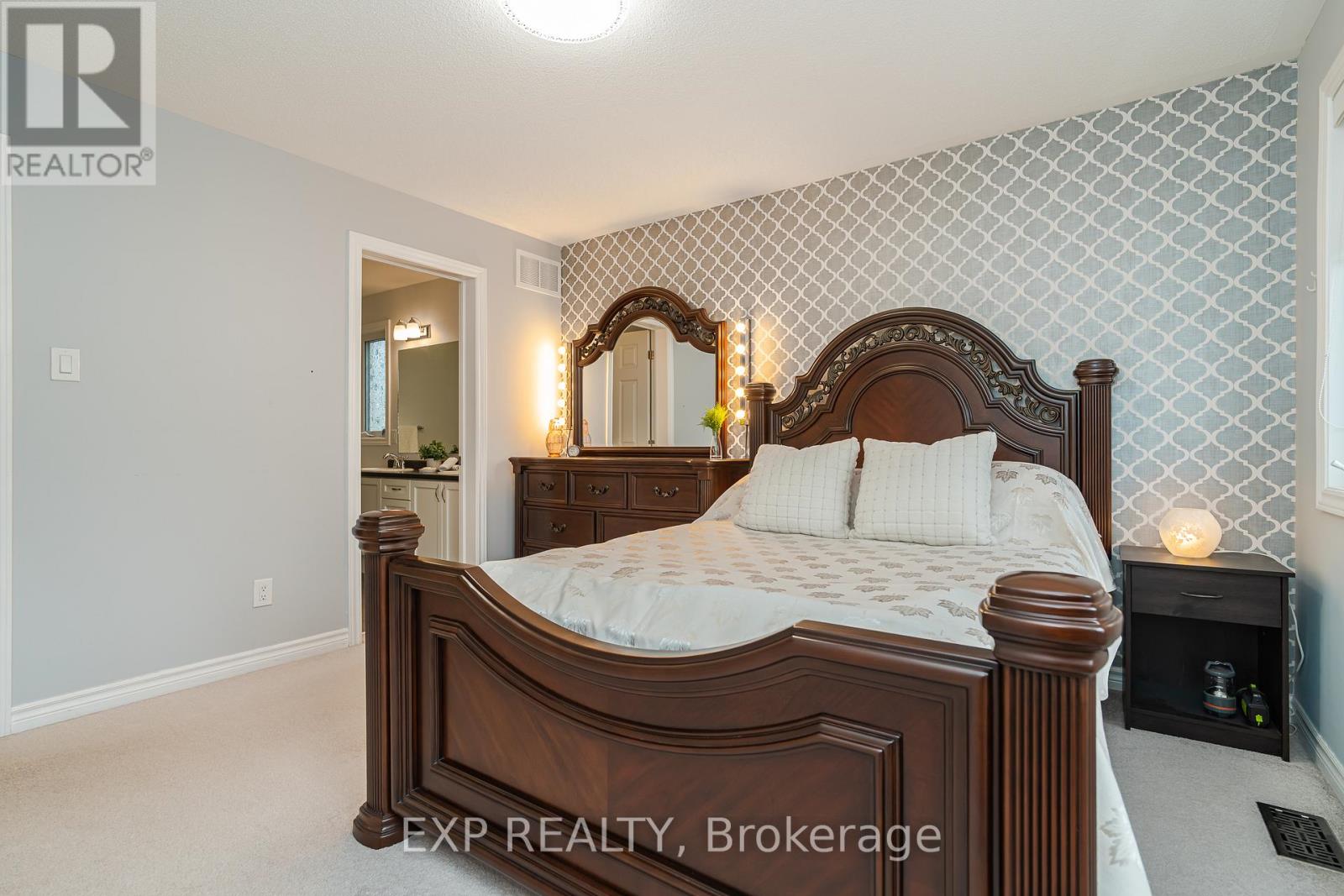 25 Solaris Drive, Ottawa, Ontario  K2M 0L6 - Photo 20 - X12425997