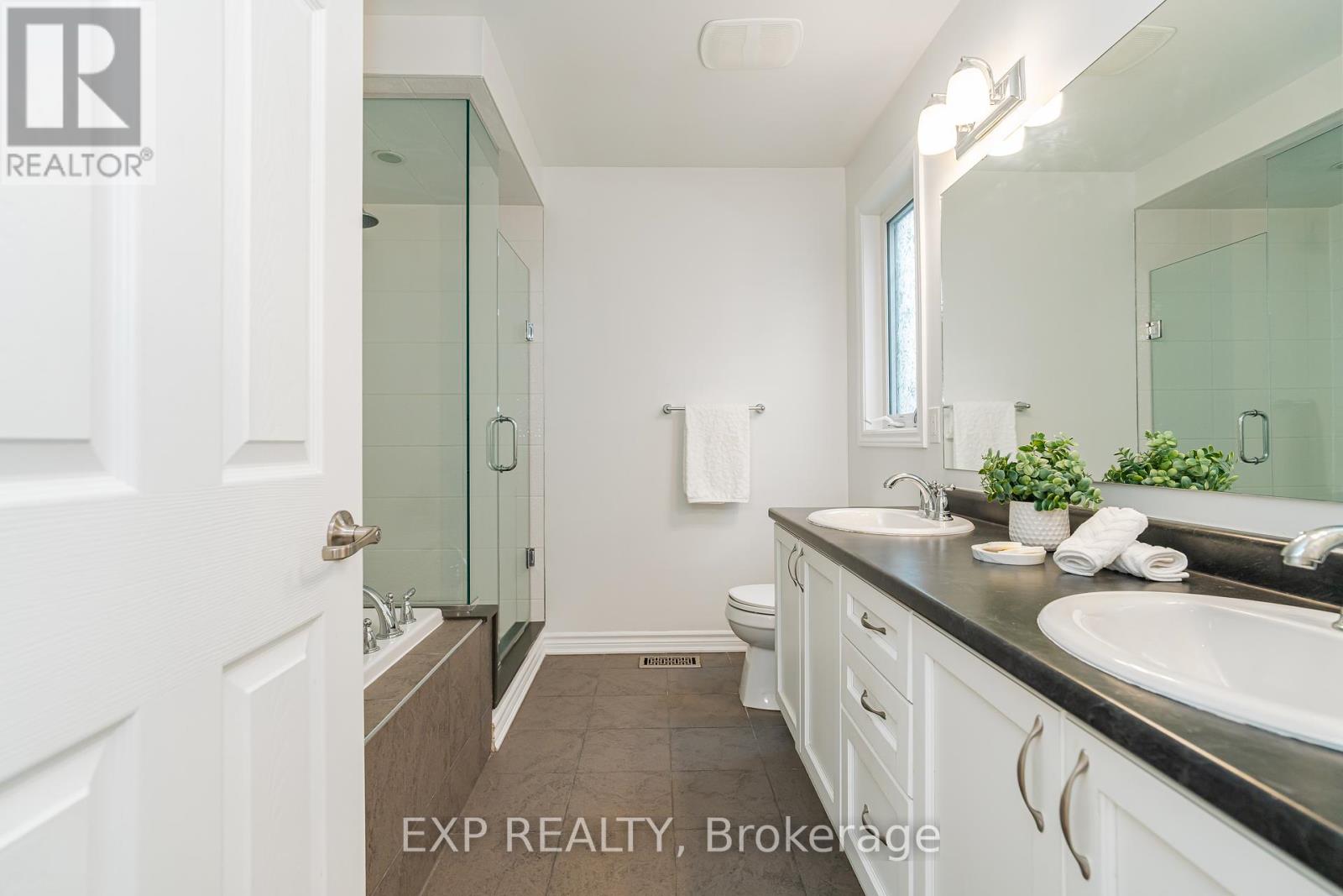 25 Solaris Drive, Ottawa, Ontario  K2M 0L6 - Photo 23 - X12425997