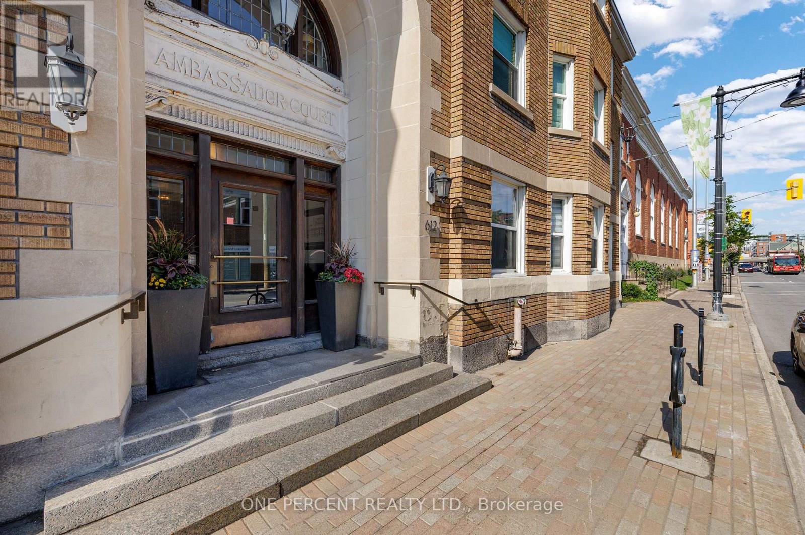 25 - 612 Bank Street, Ottawa, Ontario  K1S 3T6 - Photo 3 - X12426006