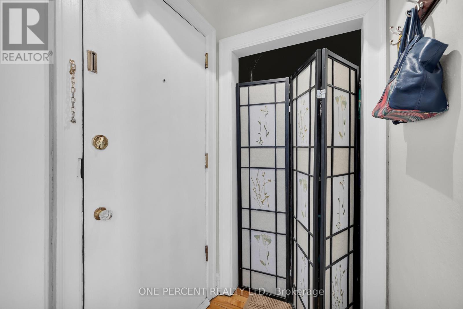 25 - 612 Bank Street, Ottawa, Ontario  K1S 3T6 - Photo 8 - X12426006