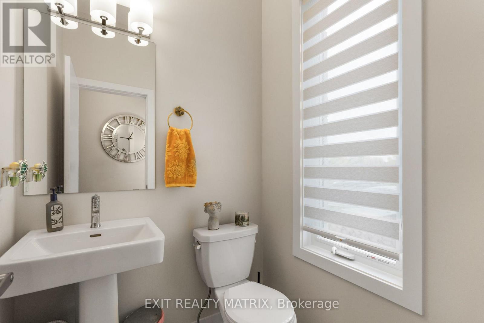 233 Conservancy Drive, Ottawa, Ontario  K2J 7M5 - Photo 5 - X12426012