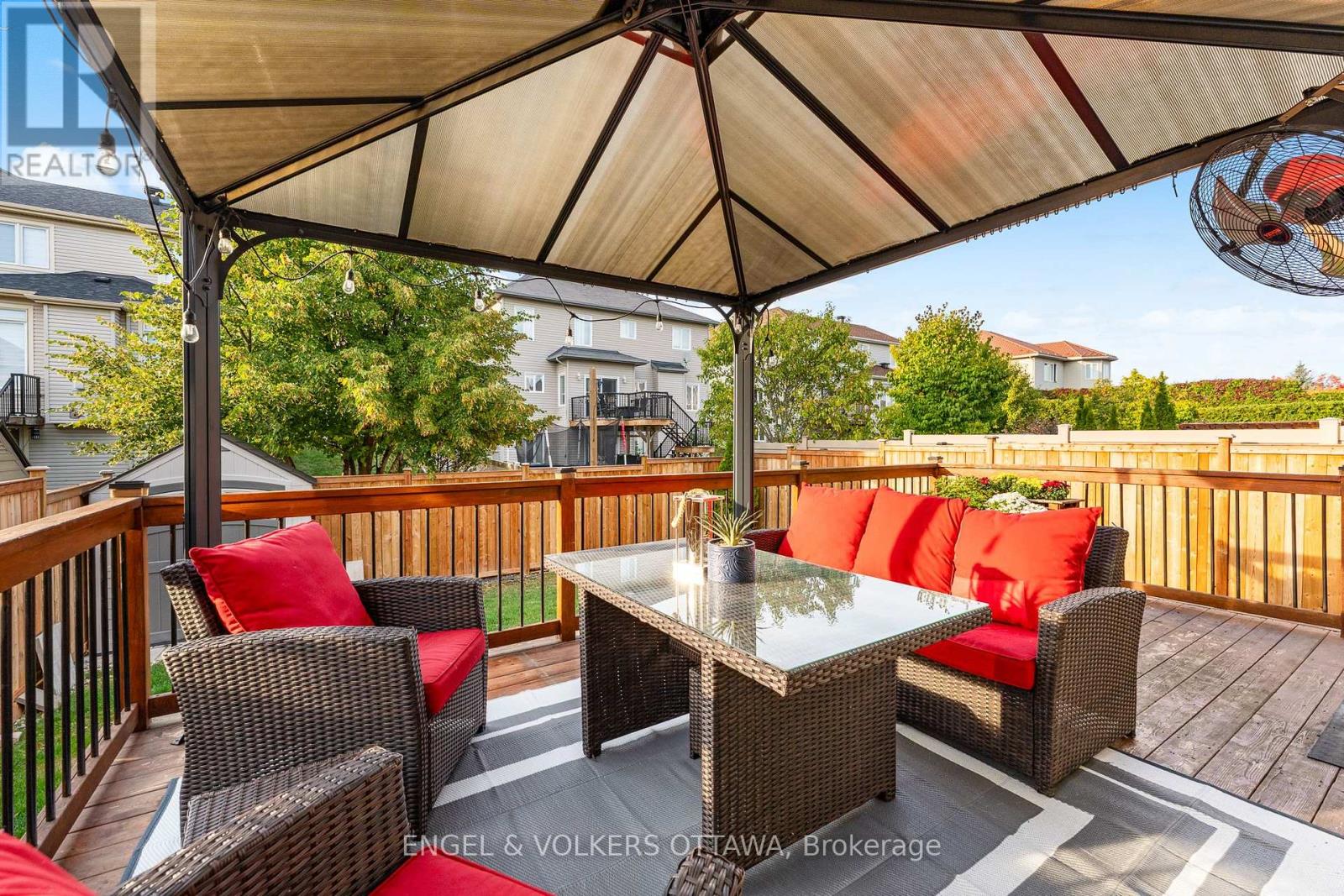 22 Friendly Crescent, Ottawa, Ontario  K2S 2B6 - Photo 48 - X12426016