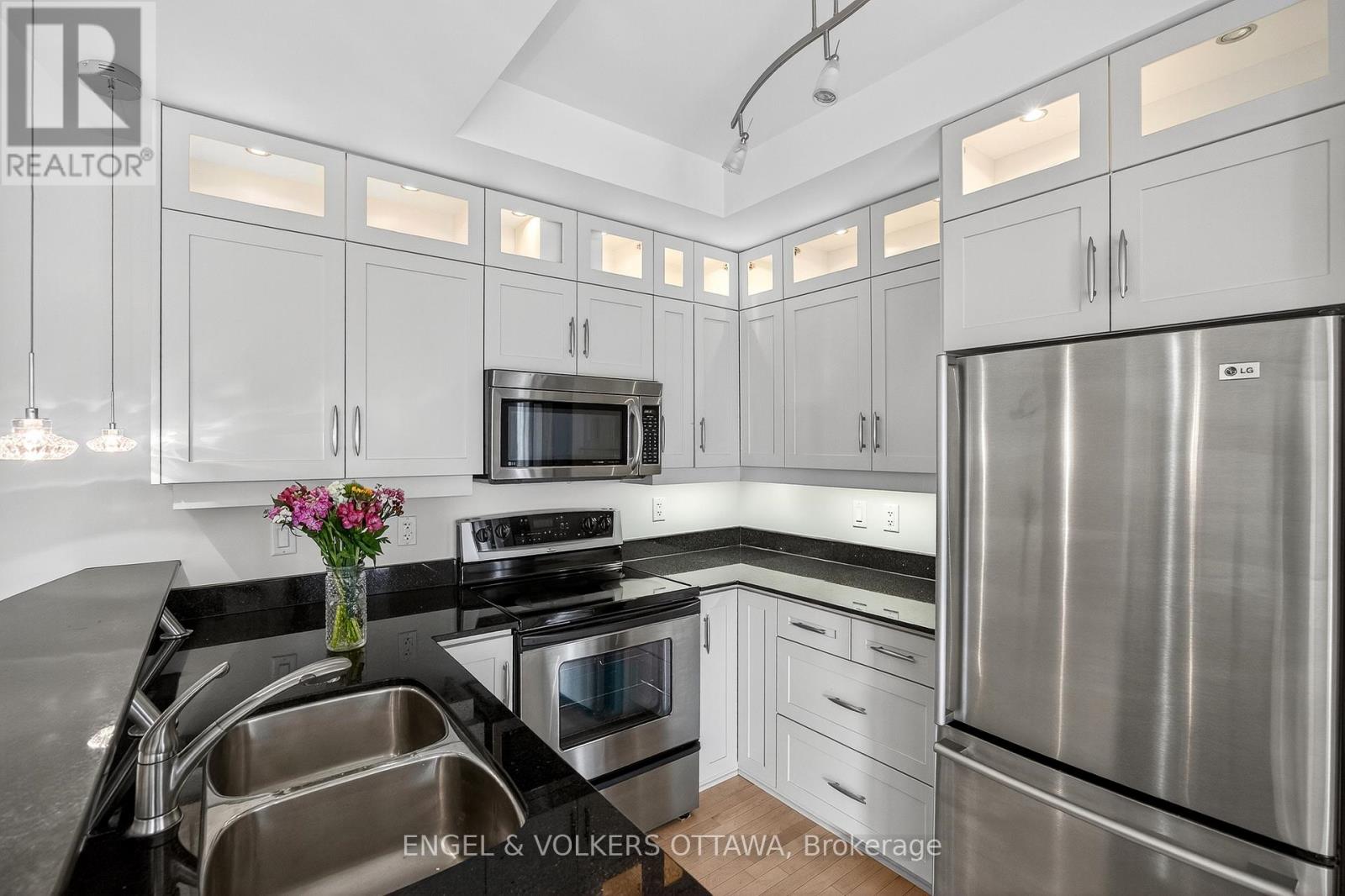 505 - 95 Bronson Avenue, Ottawa, Ontario  K1R 1E2 - Photo 18 - X12426060