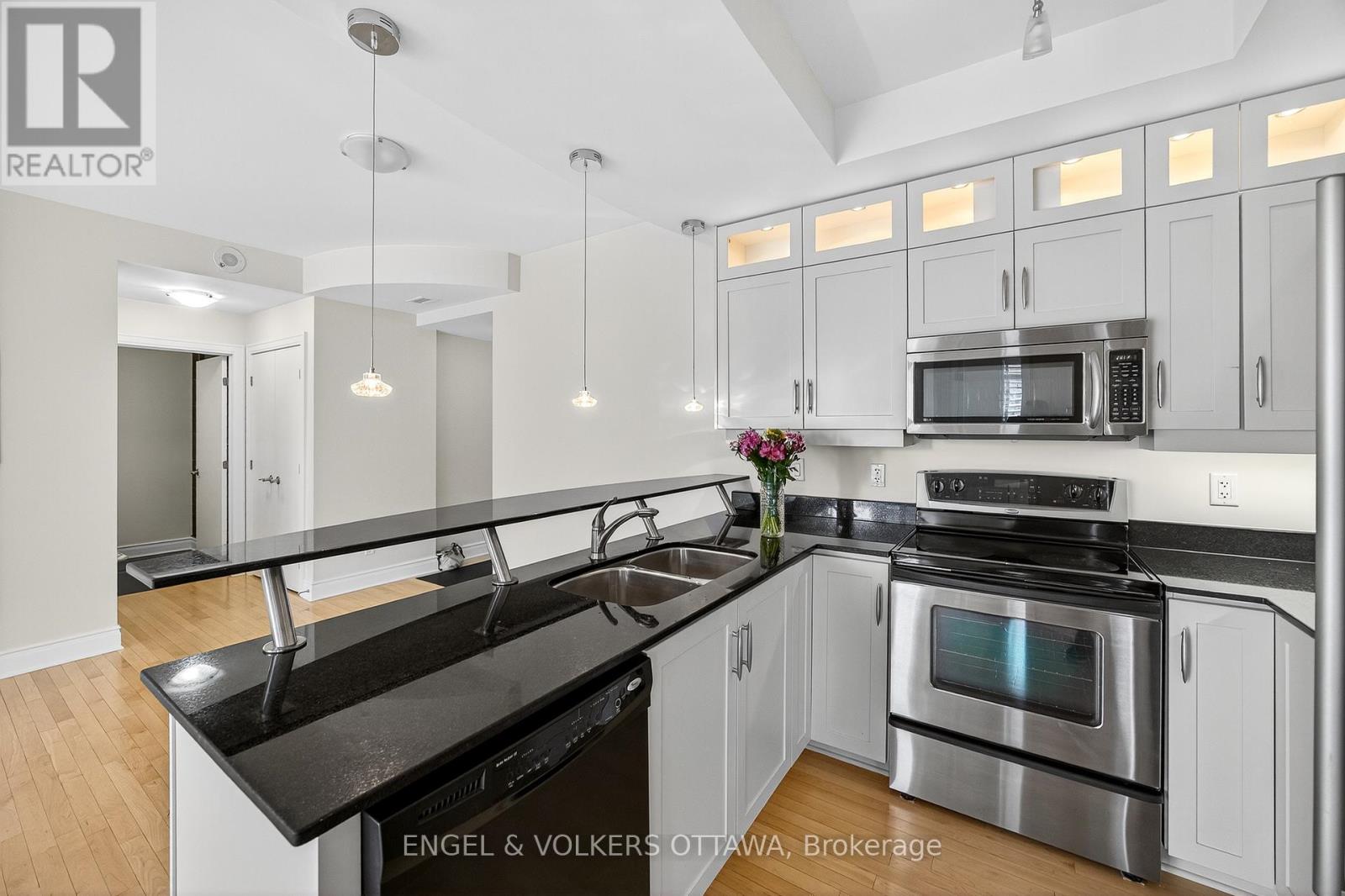 505 - 95 Bronson Avenue, Ottawa, Ontario  K1R 1E2 - Photo 21 - X12426060