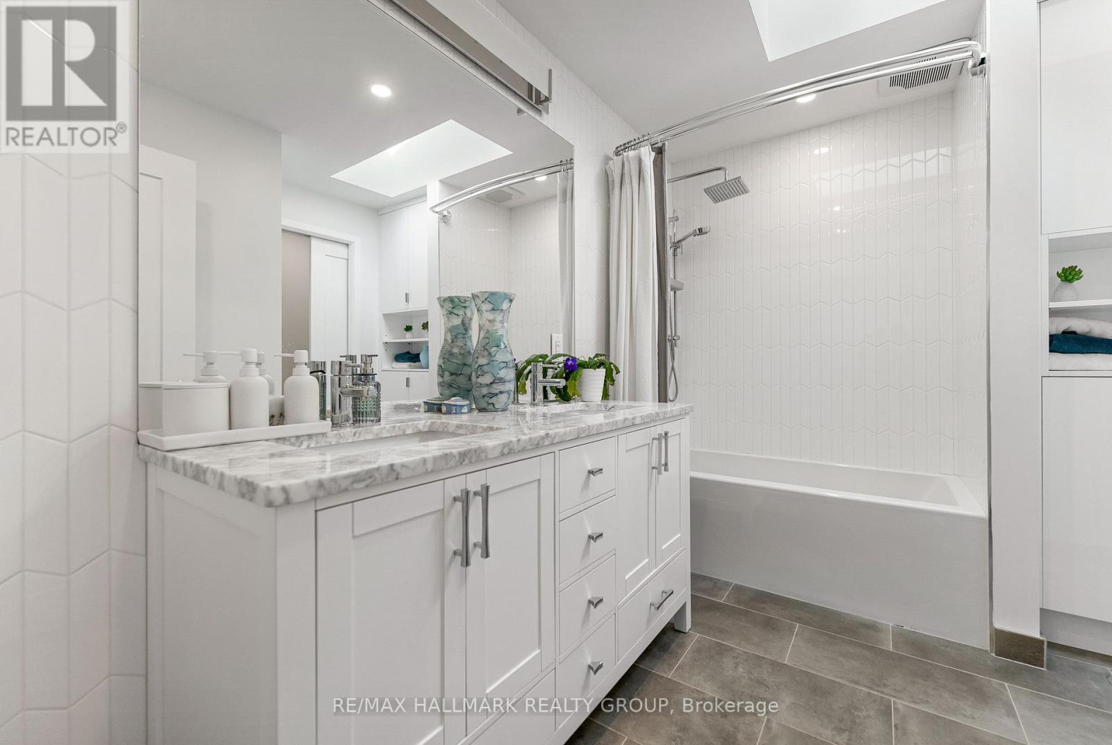 396 Roosevelt Avenue, Ottawa, Ontario  K2A 1Z3 - Photo 33 - X12426121