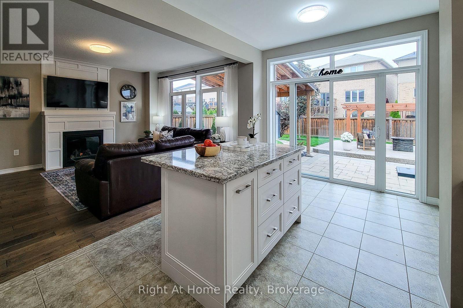 123 Vinton Road, Hamilton (Ancaster), Ontario  L9K 0G6 - Photo 14 - X12426064