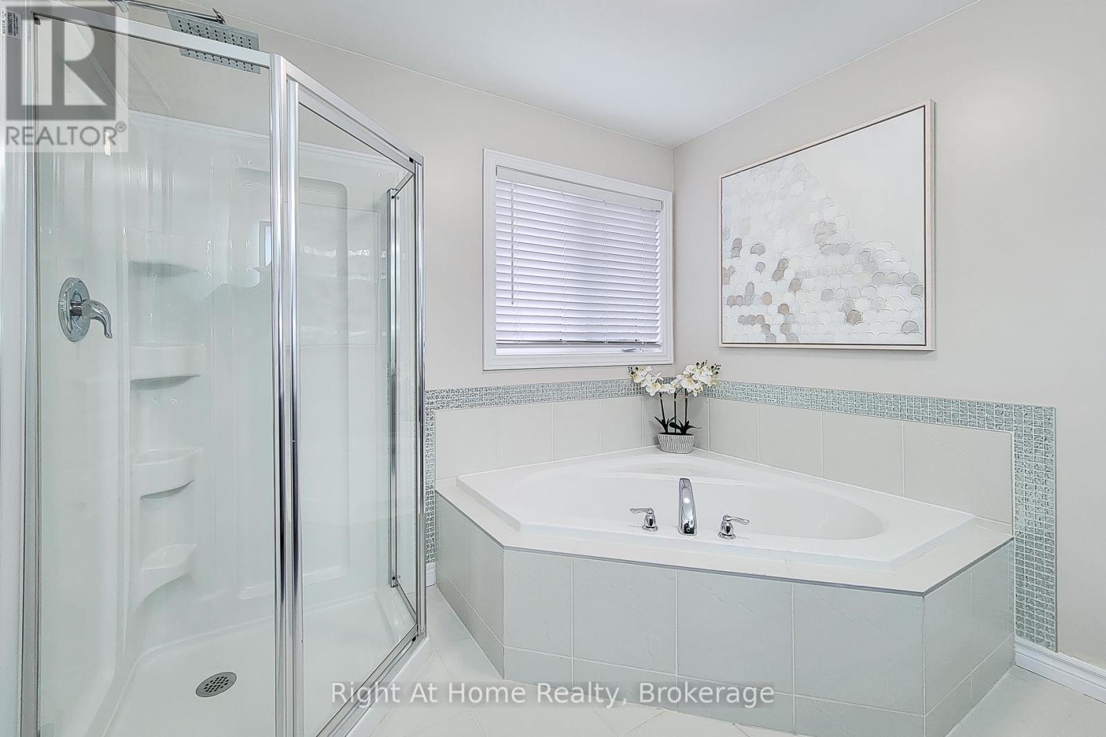 123 Vinton Road, Hamilton (Ancaster), Ontario  L9K 0G6 - Photo 23 - X12426064