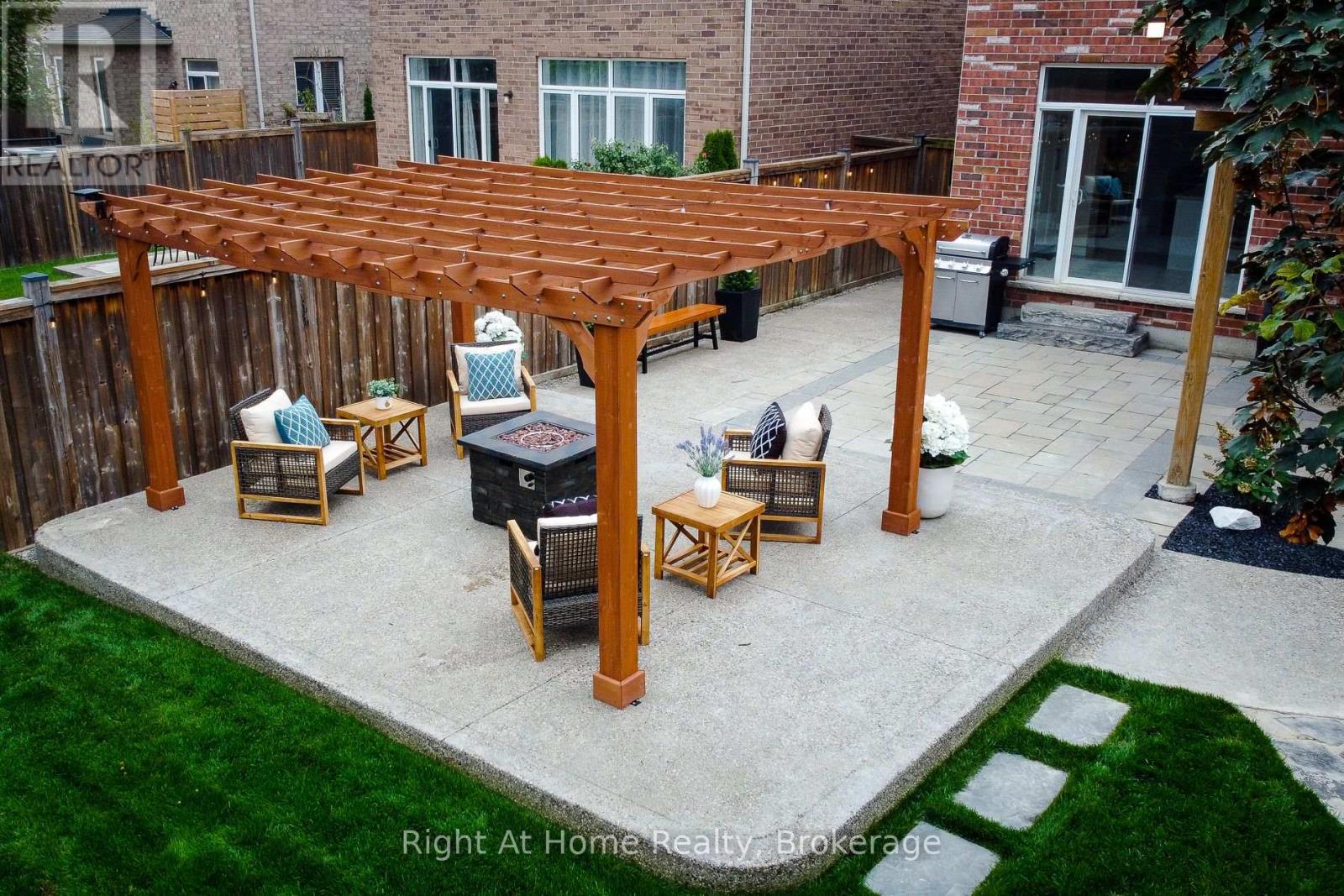 123 Vinton Road, Hamilton (Ancaster), Ontario  L9K 0G6 - Photo 31 - X12426064