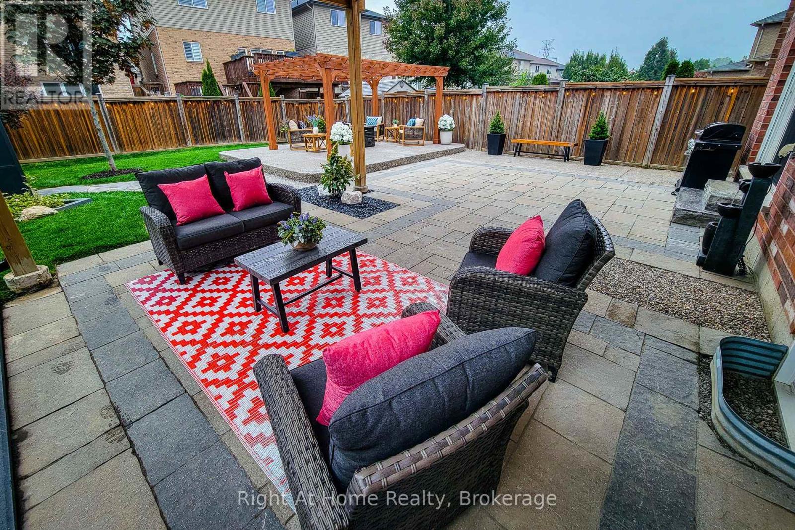 123 Vinton Road, Hamilton (Ancaster), Ontario  L9K 0G6 - Photo 32 - X12426064