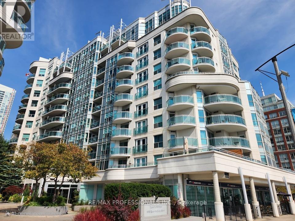 1028 - 600 Queens Quay, Toronto, Ontario  M5V 3M3 - Photo 1 - C12425836