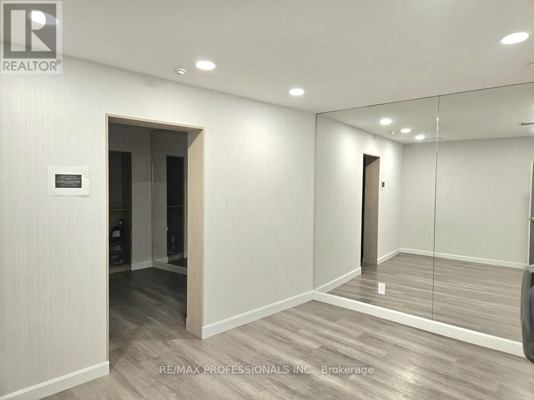1028 - 600 Queens Quay, Toronto, Ontario  M5V 3M3 - Photo 20 - C12425836