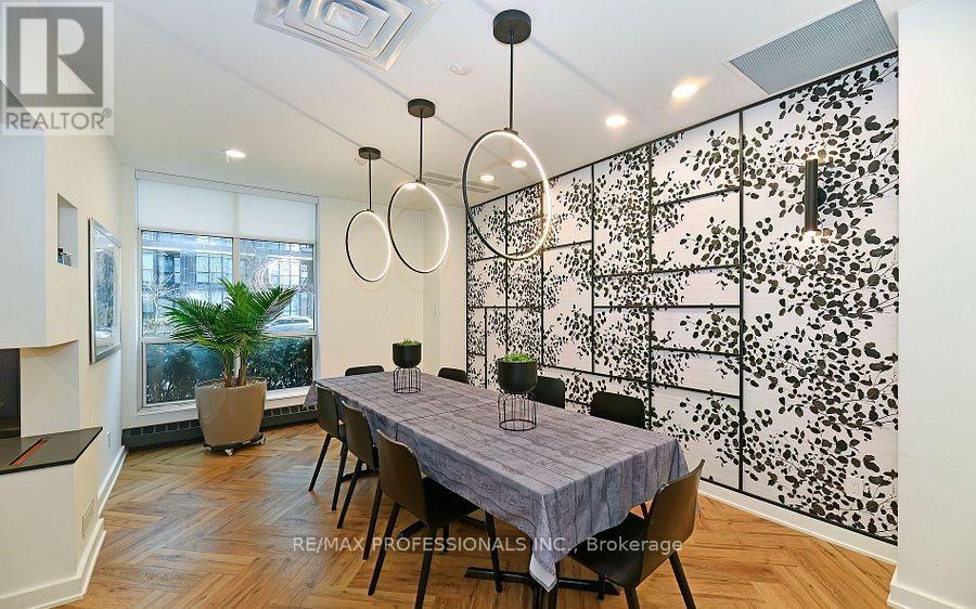 1028 - 600 Queens Quay, Toronto, Ontario  M5V 3M3 - Photo 23 - C12425836