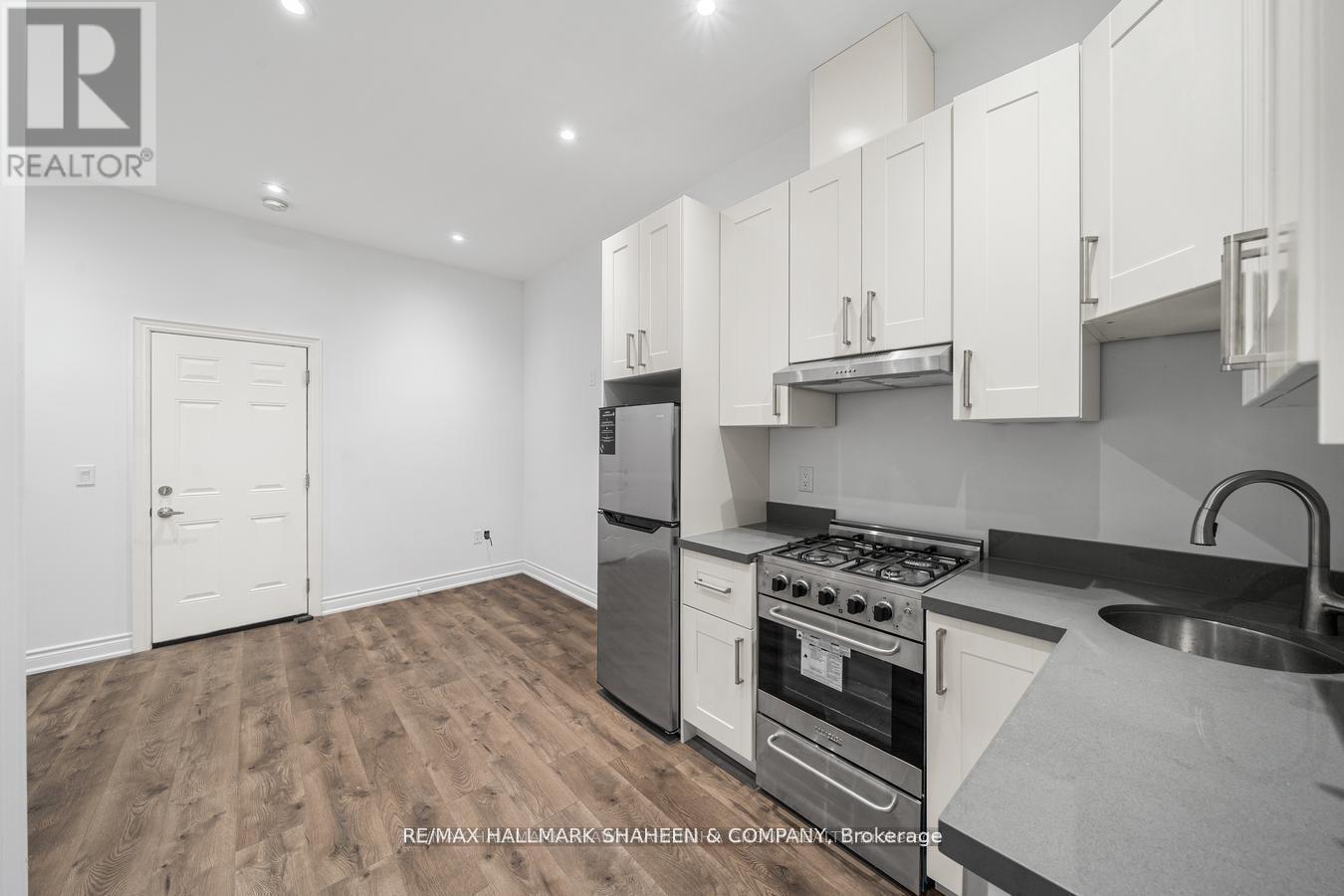 A - 208 Dovercourt Road, Toronto, Ontario  M6J 3C8 - Photo 12 - C12425854
