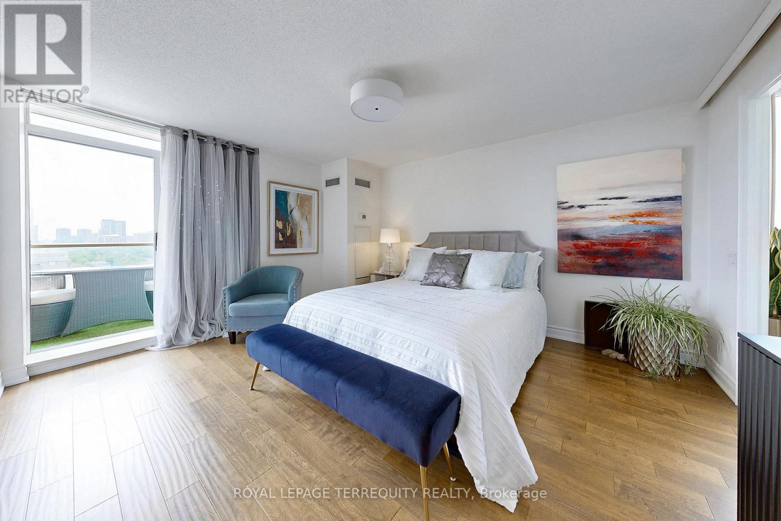 Lph 1 - 2 Clairtrell Road, Toronto, Ontario  M2N 7H5 - Photo 18 - C12425891