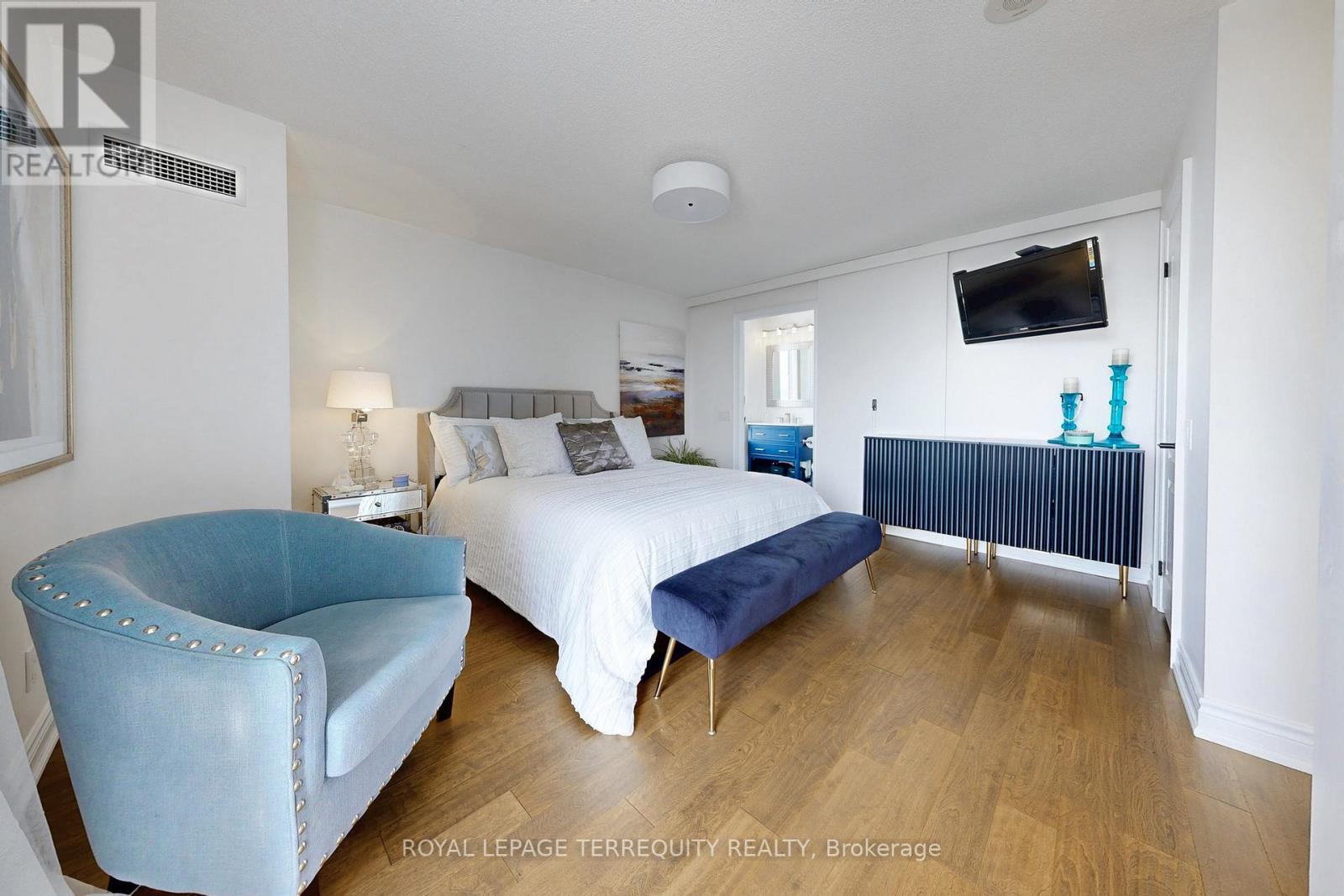 Lph 1 - 2 Clairtrell Road, Toronto, Ontario  M2N 7H5 - Photo 20 - C12425891