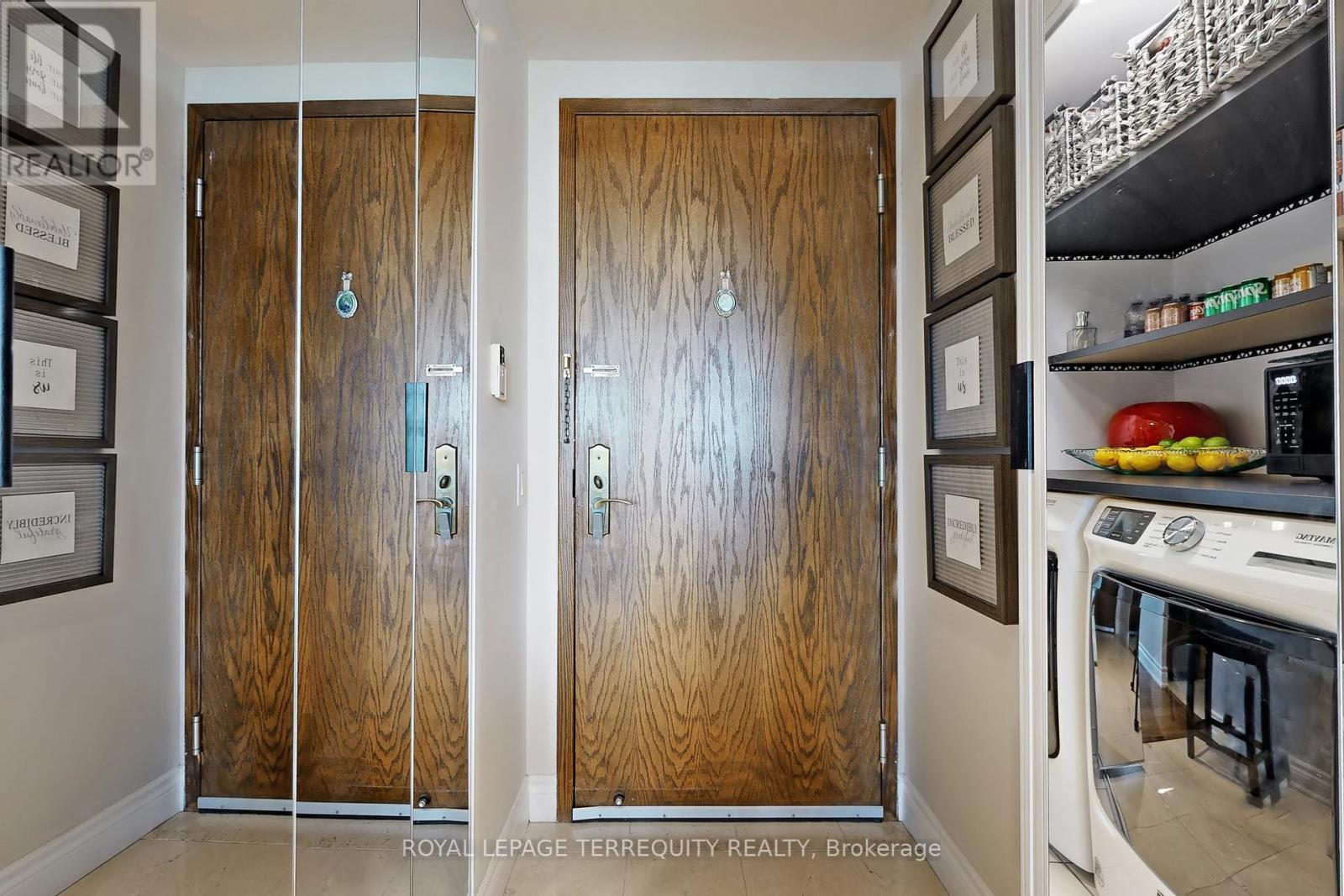 Lph 1 - 2 Clairtrell Road, Toronto, Ontario  M2N 7H5 - Photo 32 - C12425891