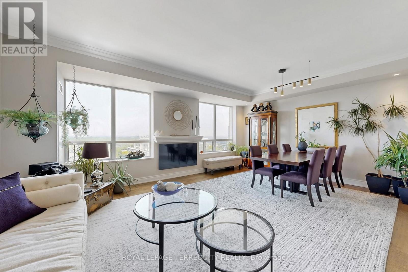 Lph 1 - 2 Clairtrell Road, Toronto, Ontario  M2N 7H5 - Photo 8 - C12425891