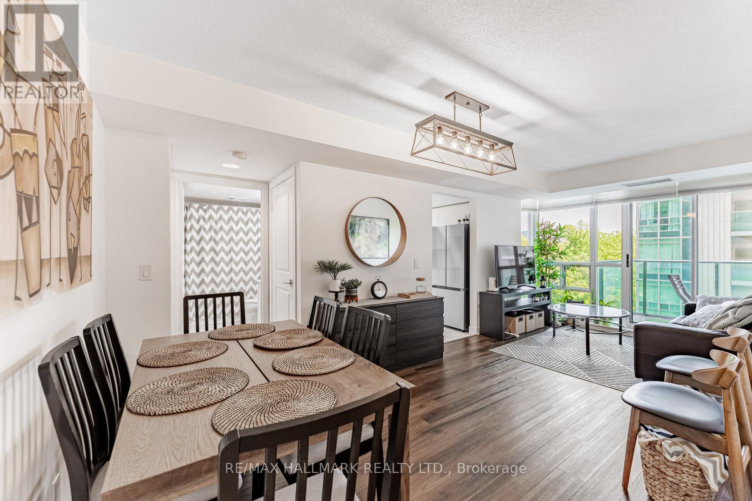 610 - 31 Bales Avenue, Toronto (Willowdale East), Ontario  M2N 7L6 - Photo 2 - C12425904