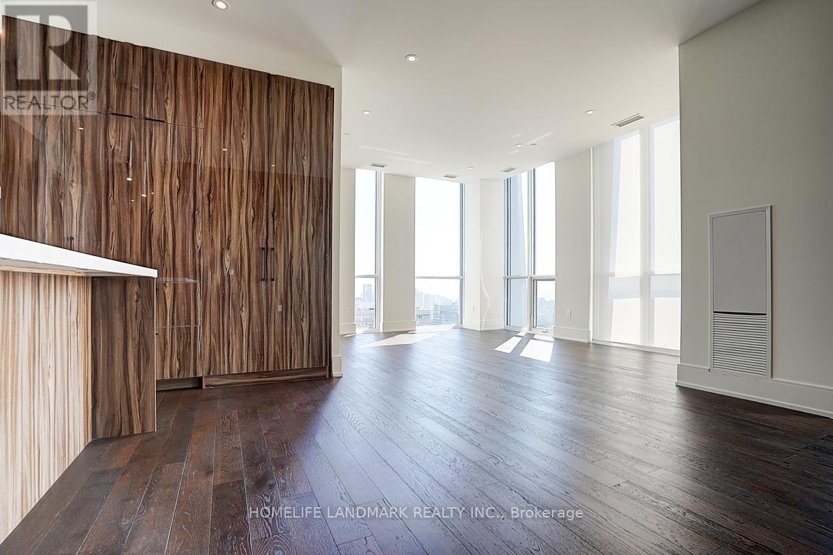Ph 01 - 1 Yorkville Avenue, Toronto (Annex), Ontario  M4W 0B1 - Photo 13 - C12425906