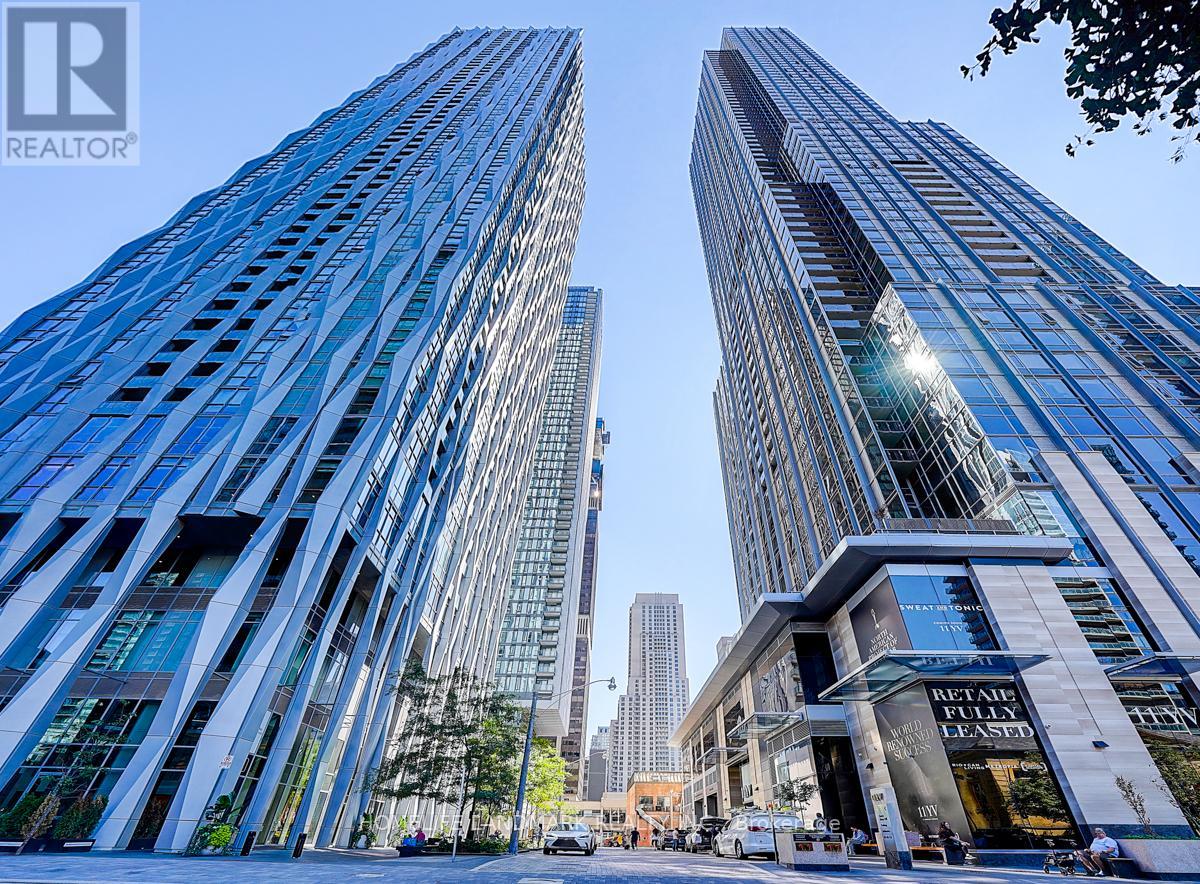 Ph 01 - 1 Yorkville Avenue, Toronto (Annex), Ontario  M4W 0B1 - Photo 2 - C12425906