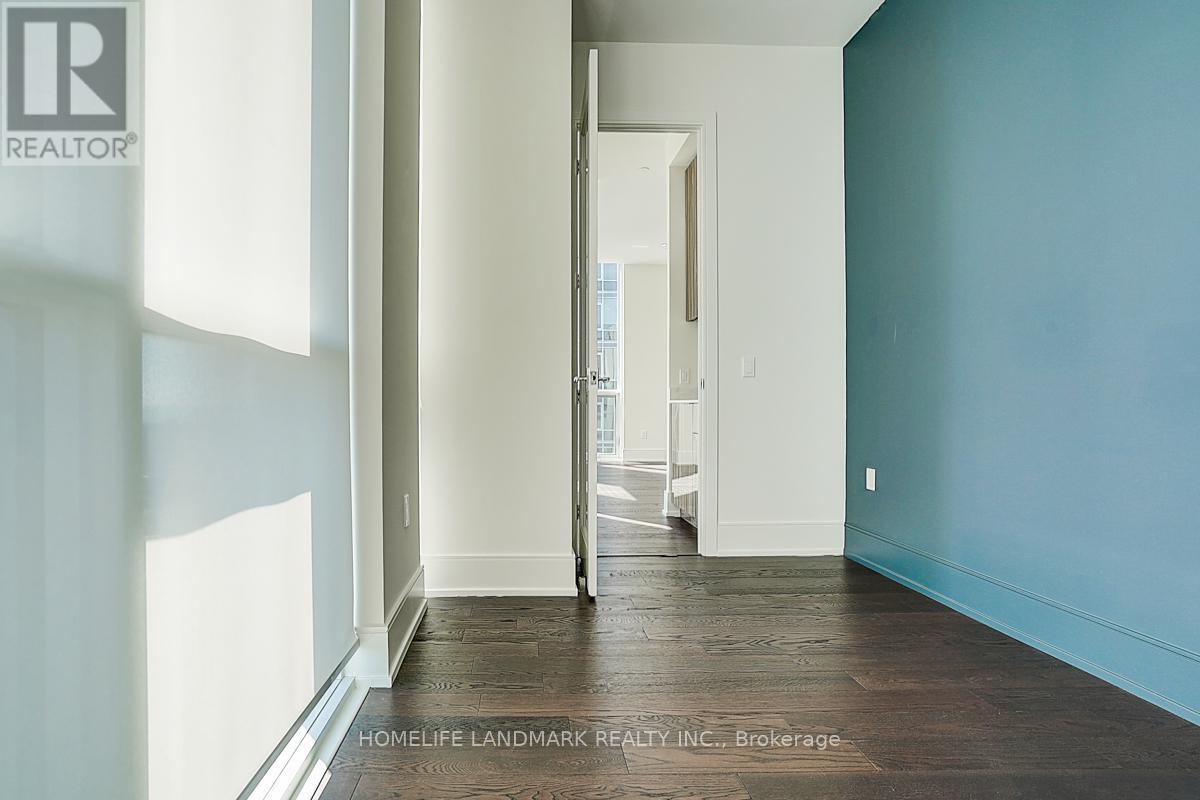 Ph 01 - 1 Yorkville Avenue, Toronto (Annex), Ontario  M4W 0B1 - Photo 22 - C12425906